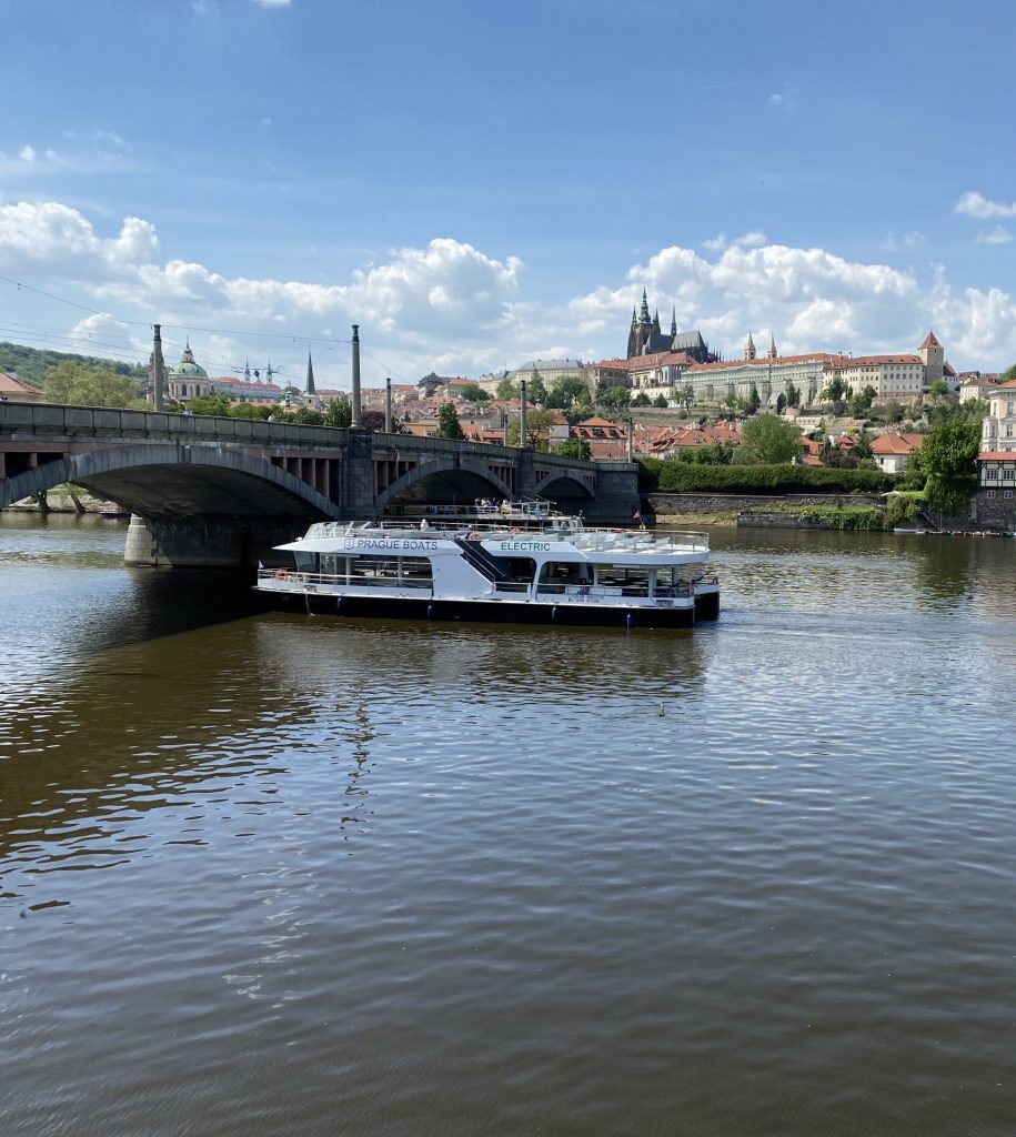View on Mánes Bridge (Mánesův most)