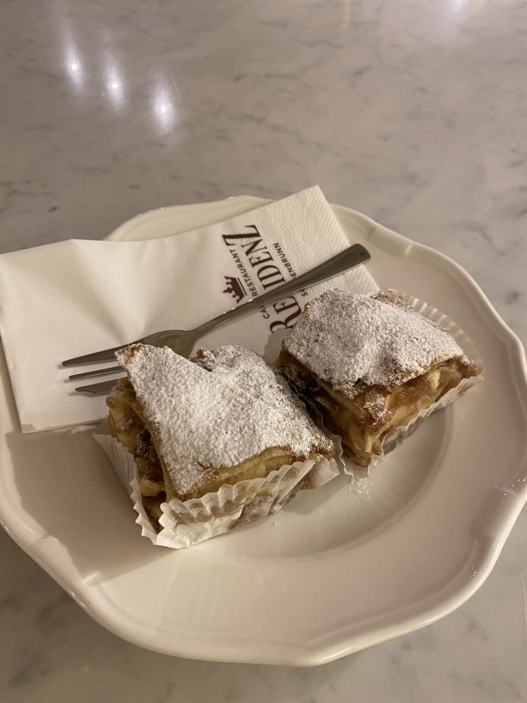 Apple Strudel from the Strudelshow